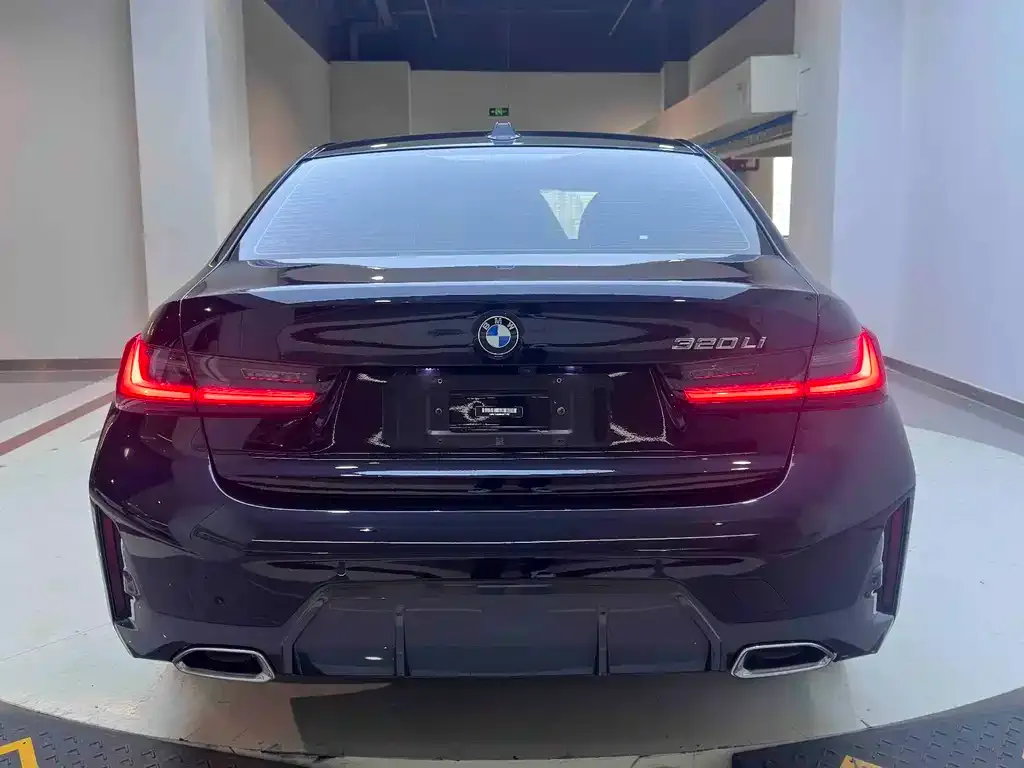 BMW 3 Series — фото 1