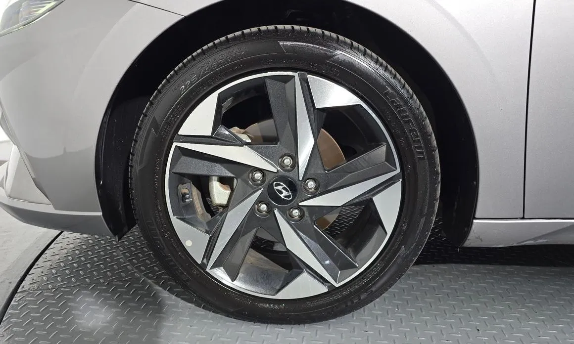 Hyundai AVANTE — фото 7