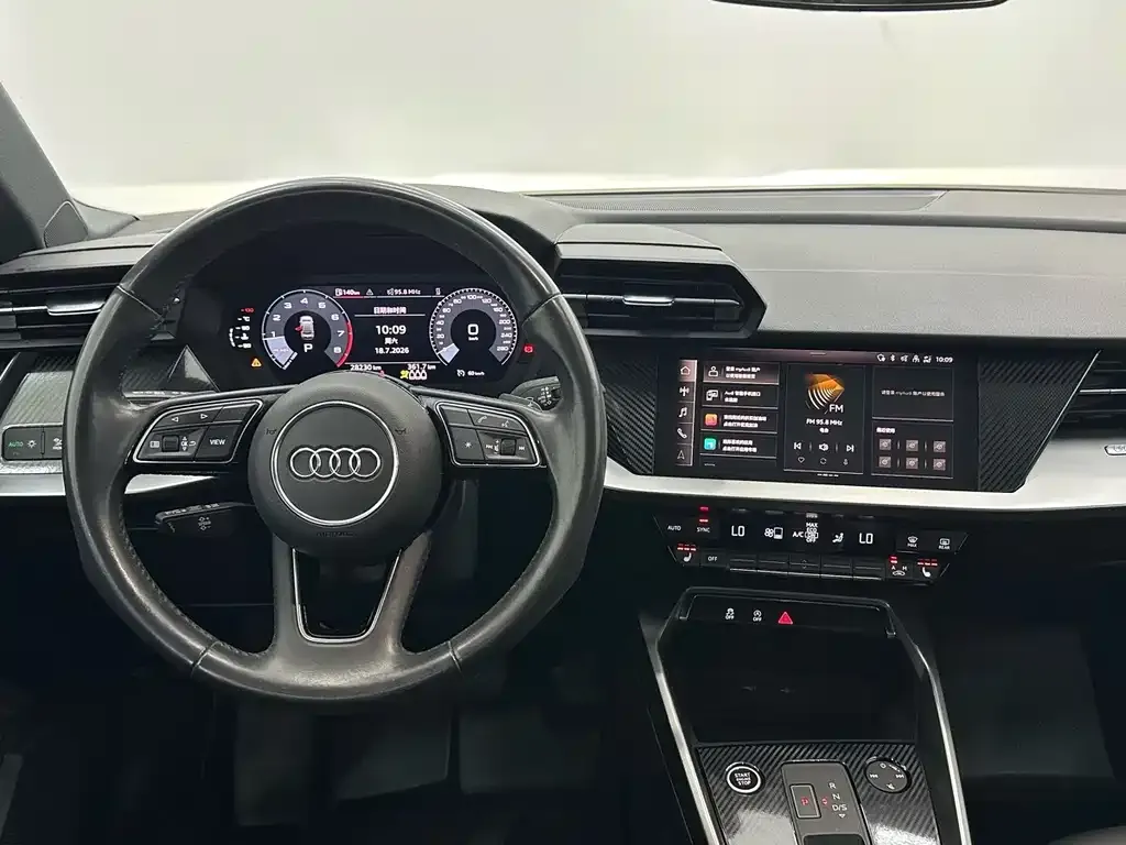 Audi A3 — фото 9