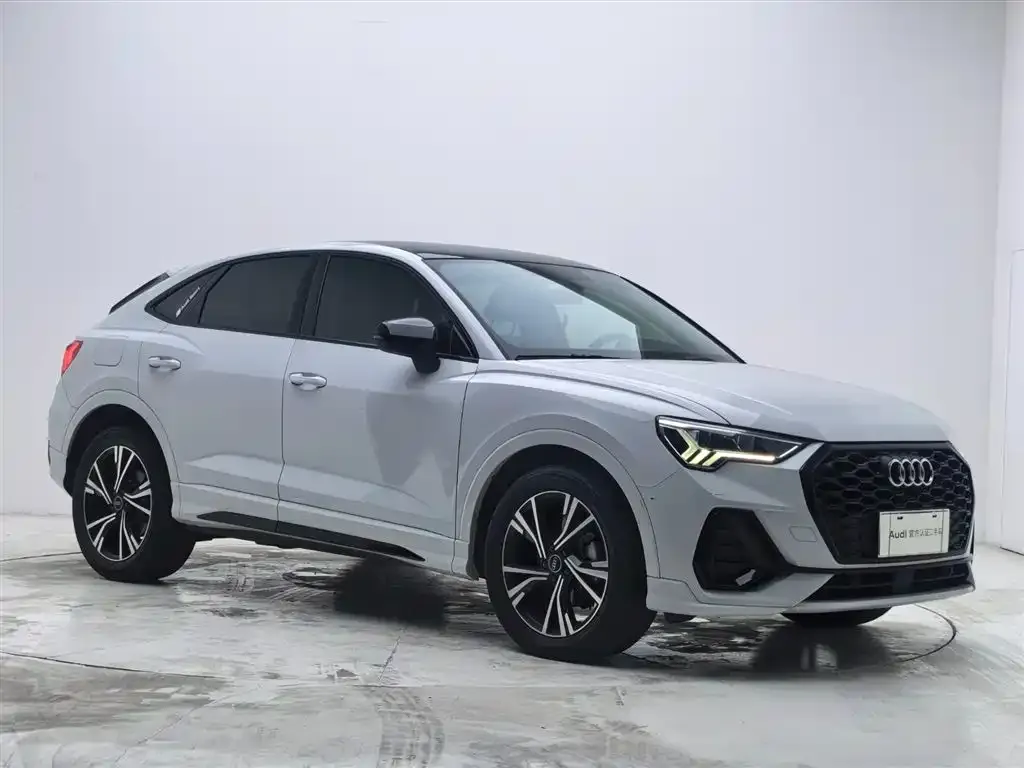 Audi Q3 Sportback — фото 2