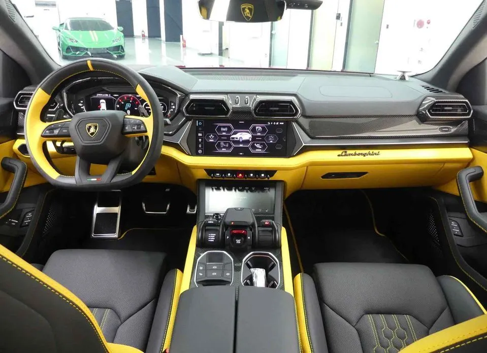 Lamborghini Urus 2025 из KR, фото 10
