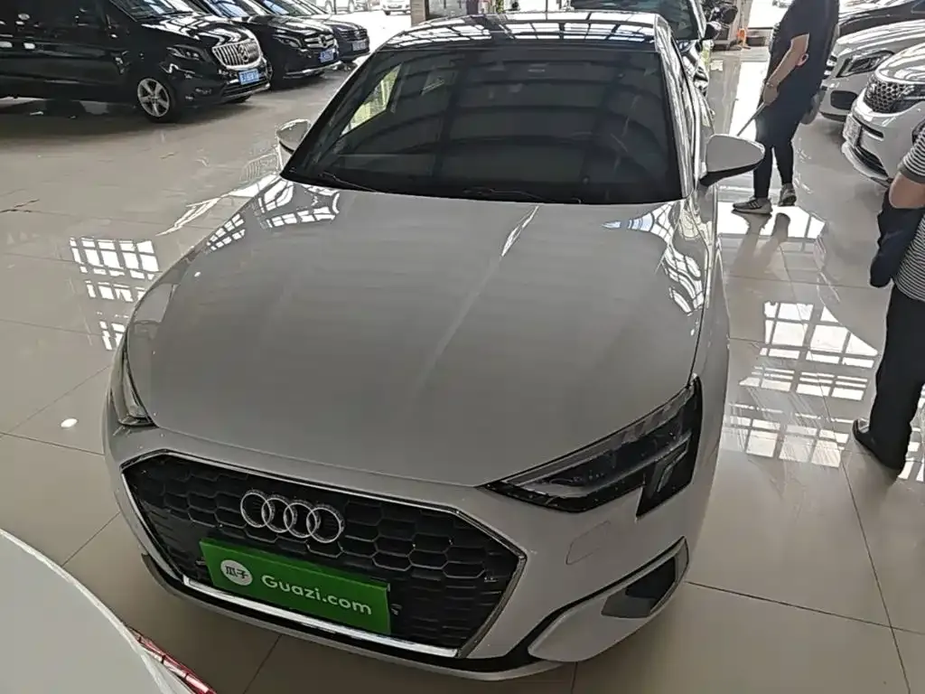 Audi A3 — фото 2