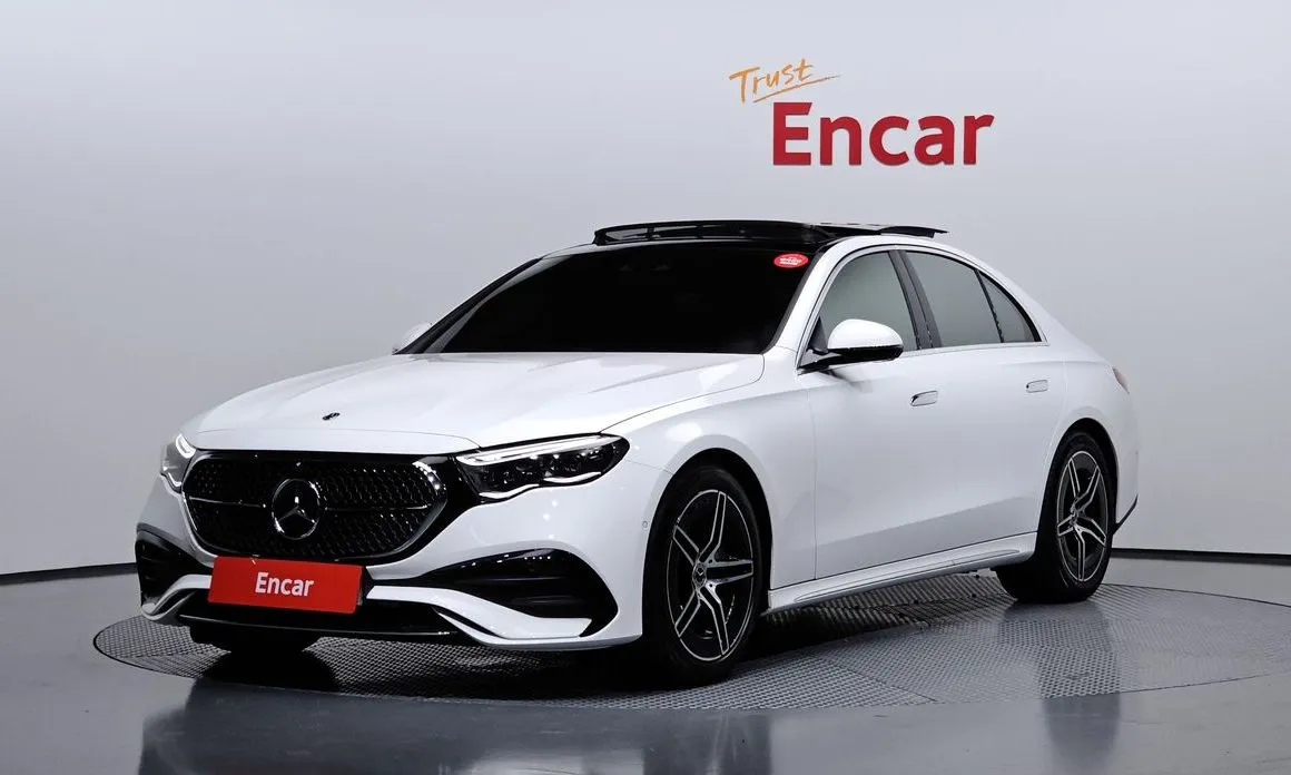 Mercedes-Benz E-Class — фото 1