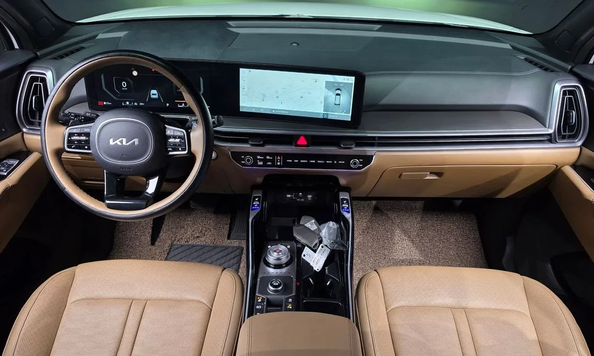 Kia Sorento — фото 5