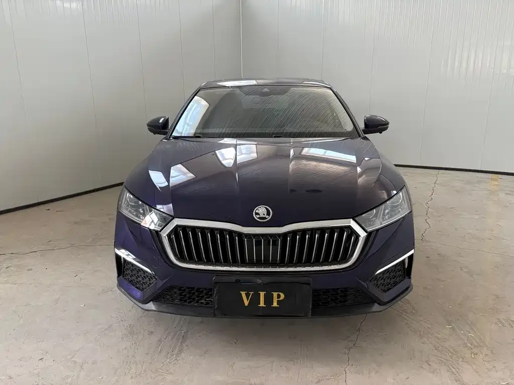 Skoda Octavia — фото 3