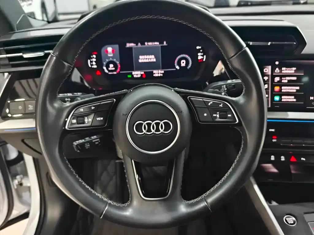 Audi A3 — фото 8