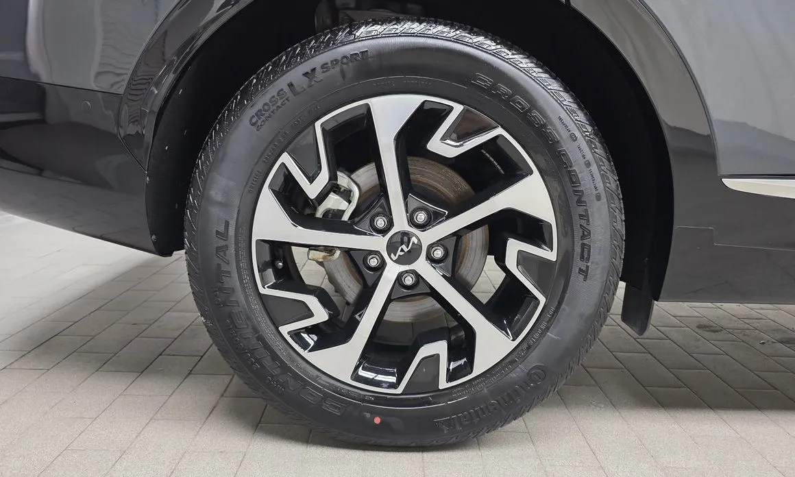 Kia Sportage — фото 9