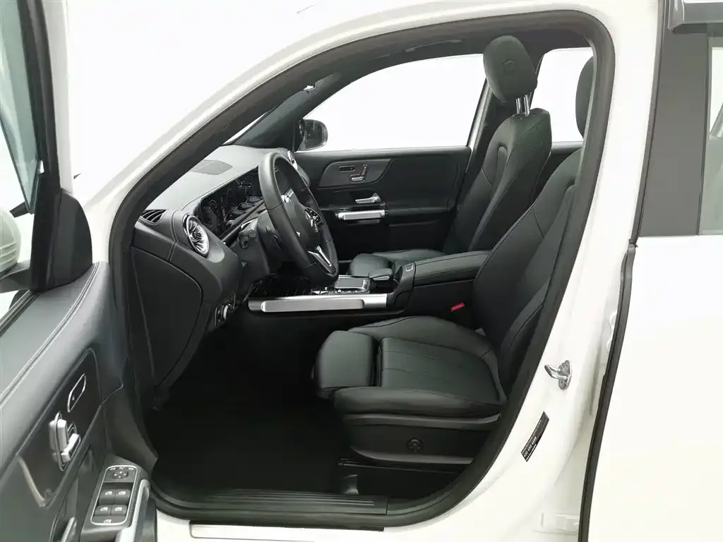Mercedes-Benz GLB 2023 из CN, фото 6
