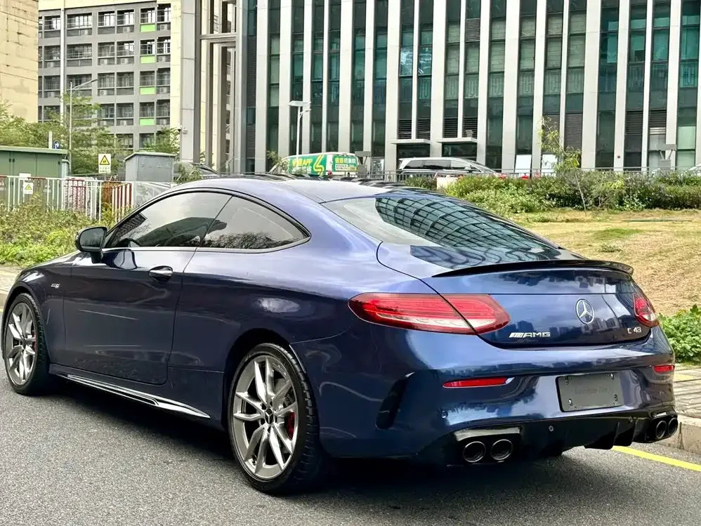 Mercedes-Benz C-Class AMG — фото 7