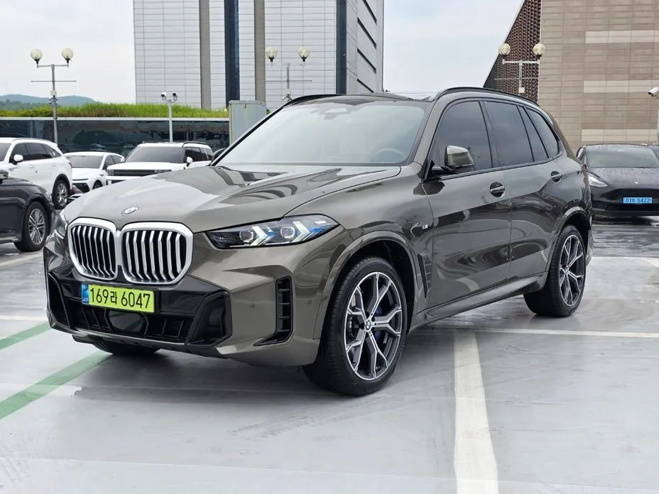 BMW X5 — фото 1