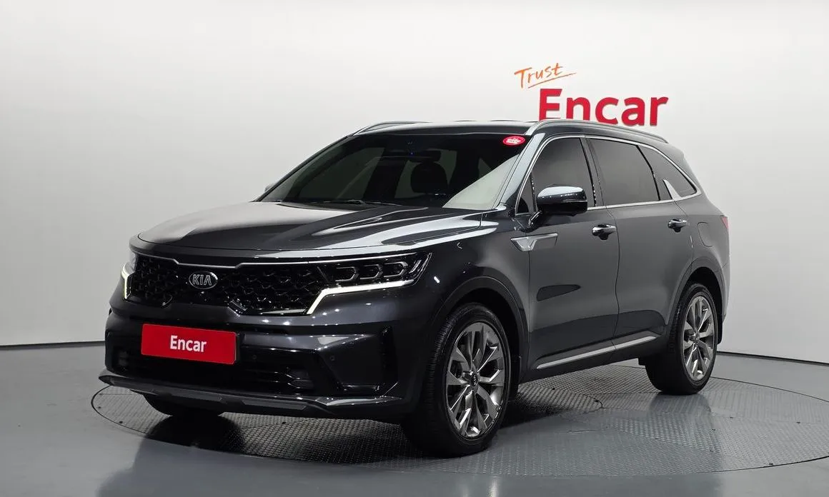 Kia Sorento — фото 1
