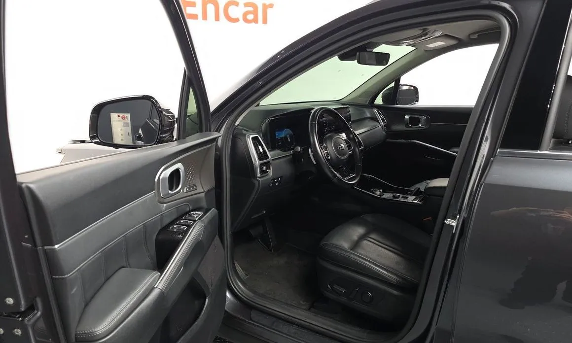 Kia Sorento — фото 9