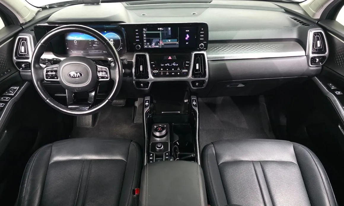 Kia Sorento — фото 5