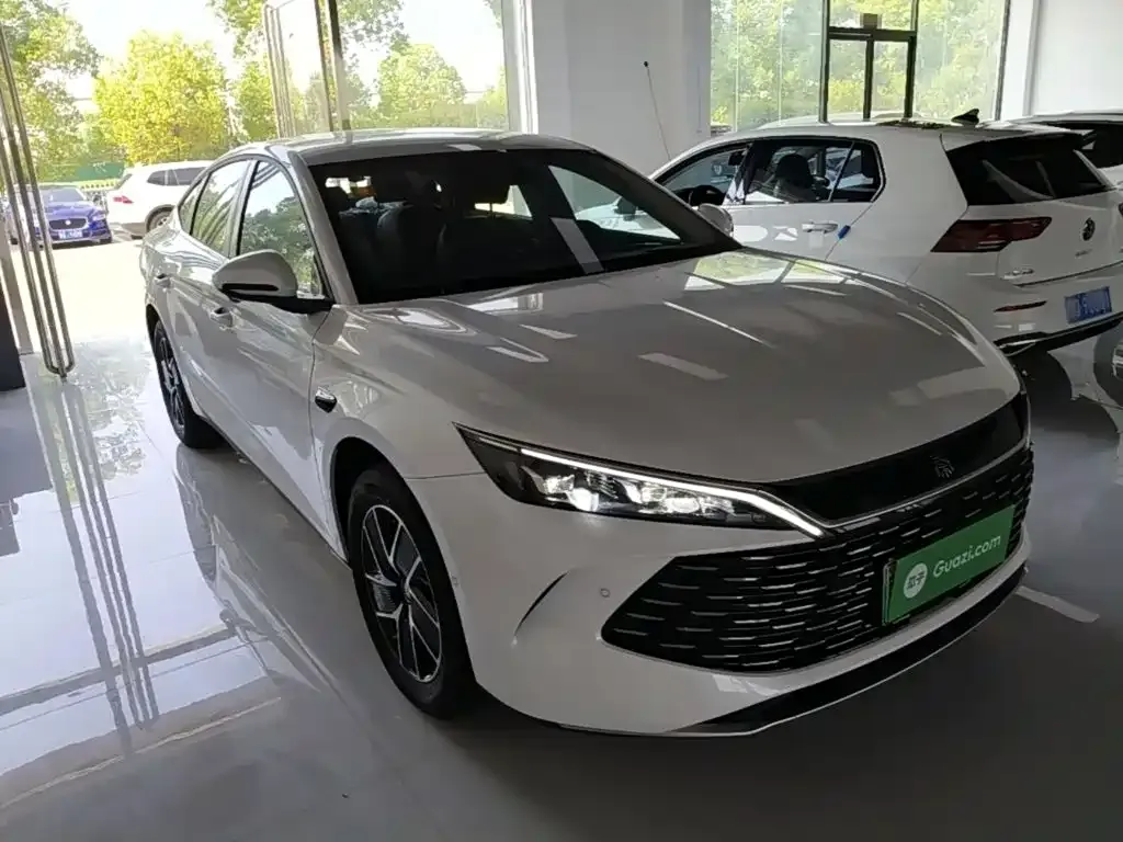 BYD Qin L — фото 4