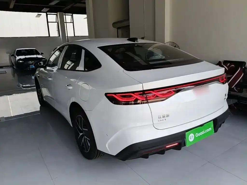 BYD Qin L — фото 2