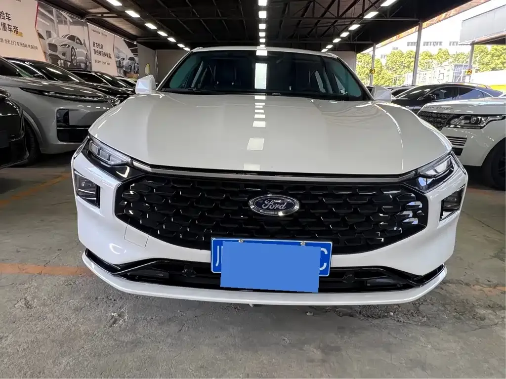 Ford Mondeo 2024 из CN, фото 2