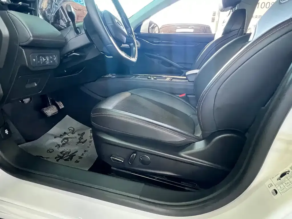 Ford Mondeo 2024 из CN, фото 5
