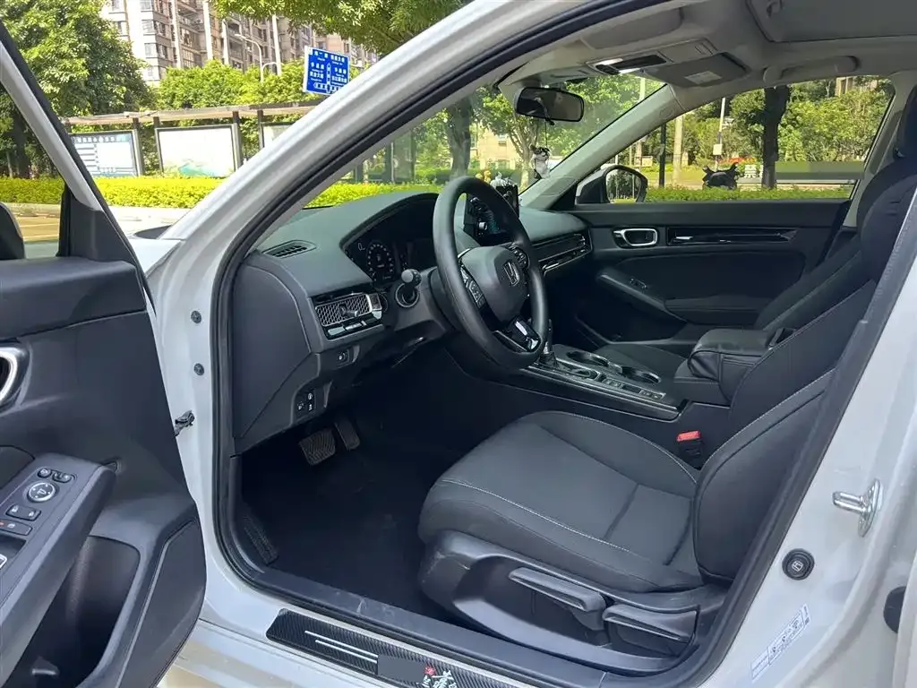Honda Civic — фото 6