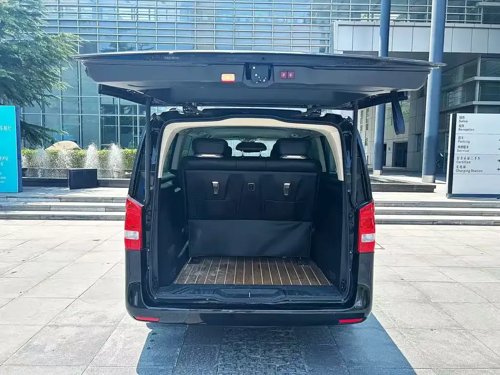 Mercedes-Benz Vito — фото 5