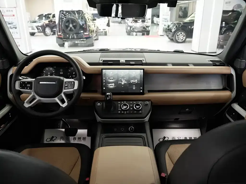 Land Rover Defender — фото 10