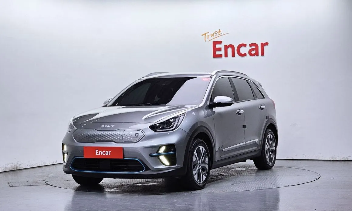 Kia Niro — фото 1