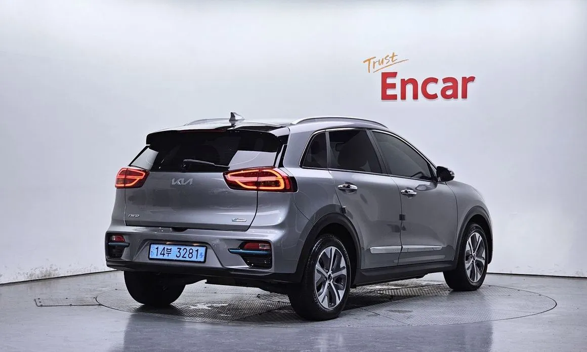 Kia Niro — фото 6