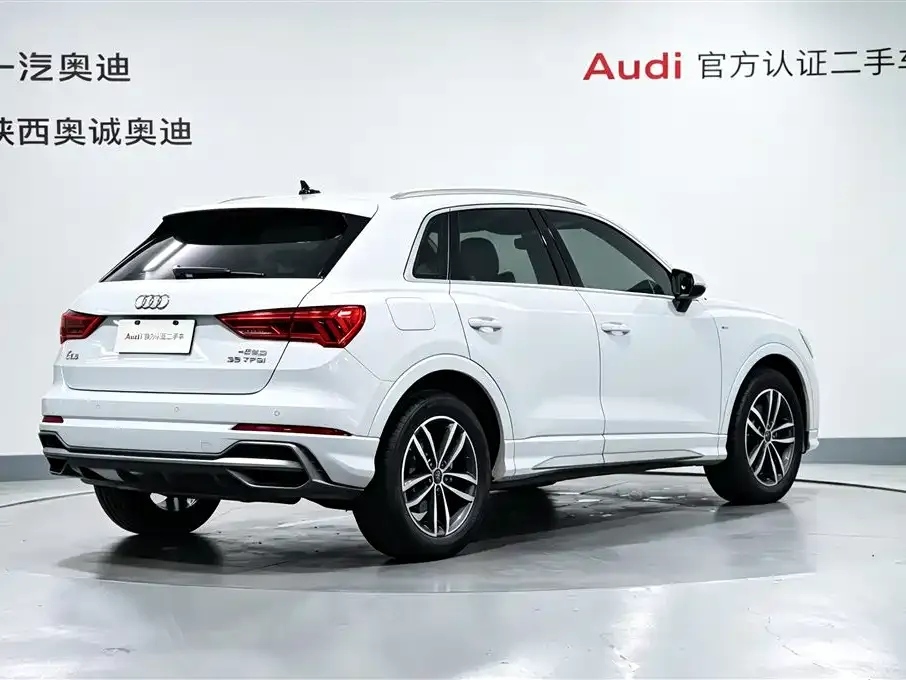 Audi Q3 2021 из CN, фото 10