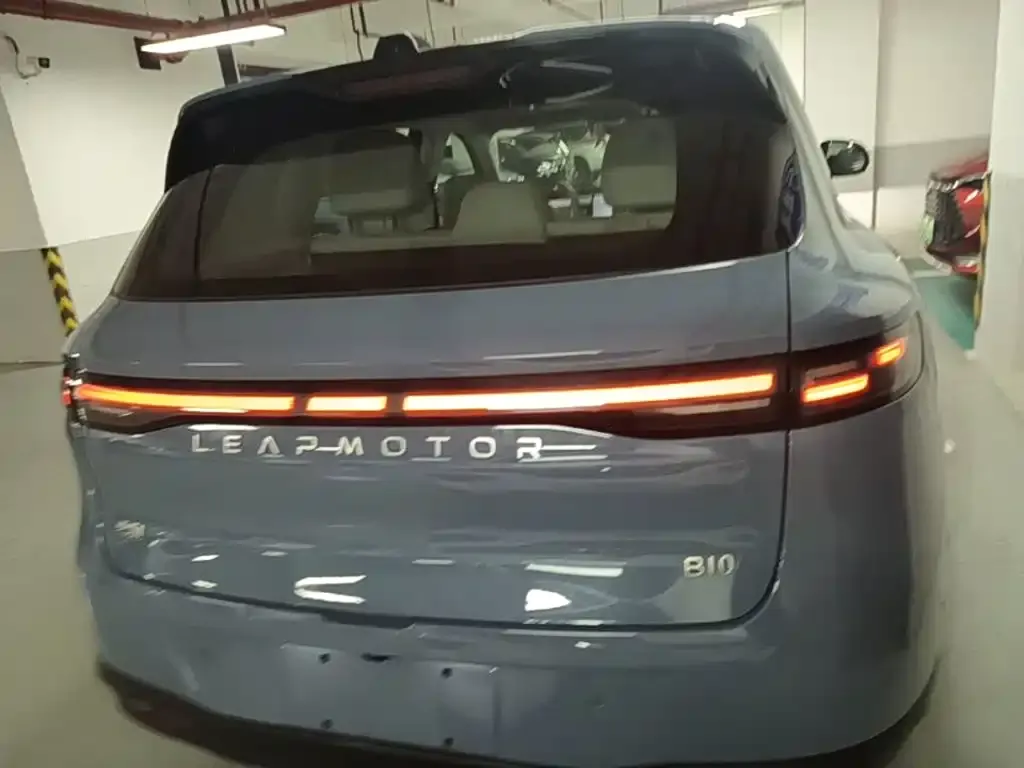 Leapmotor B10 — фото 2