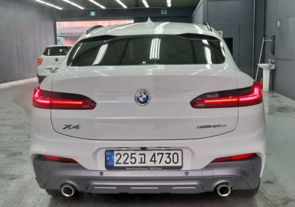 BMW X4 2021 из KR, фото 2
