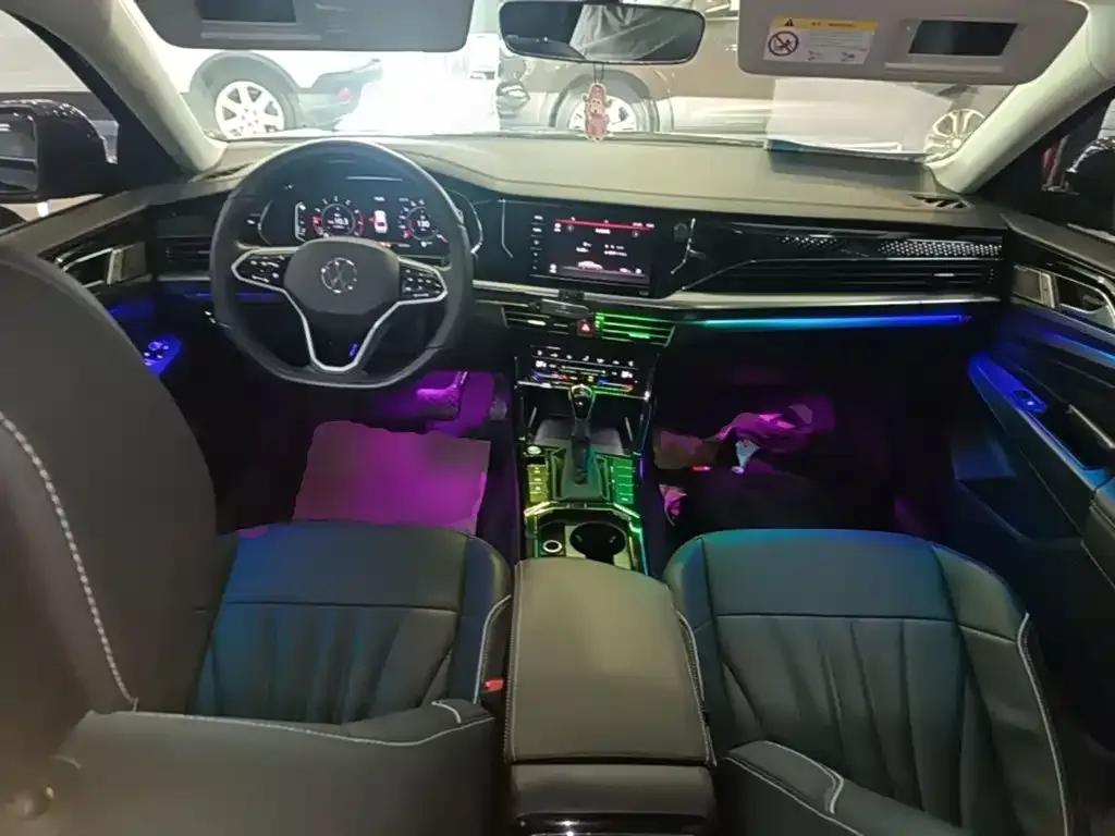 Volkswagen Passat — фото 4
