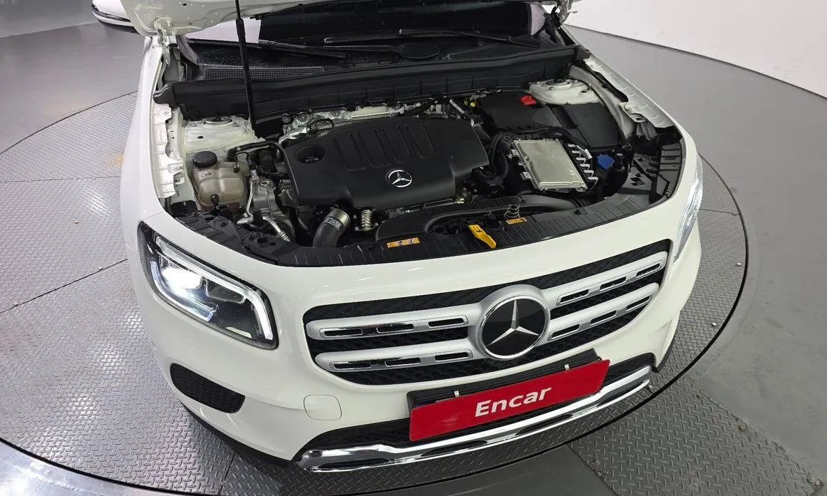 Mercedes-Benz GLB-Class — фото 10