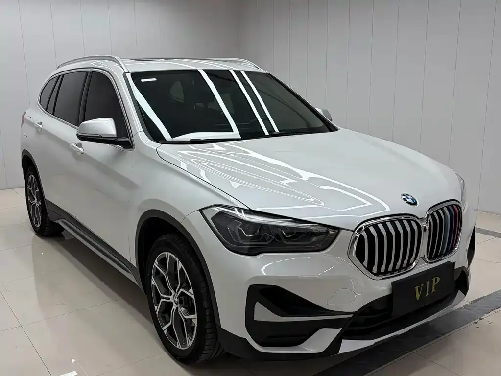 BMW X1 — фото 6