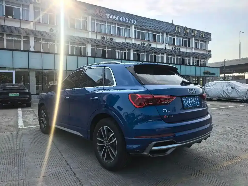 Audi Q3 — фото 9