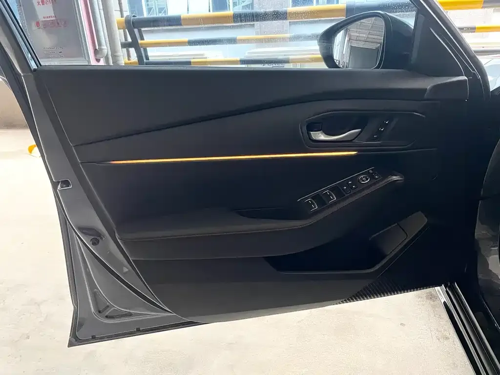 Honda Accord — фото 6
