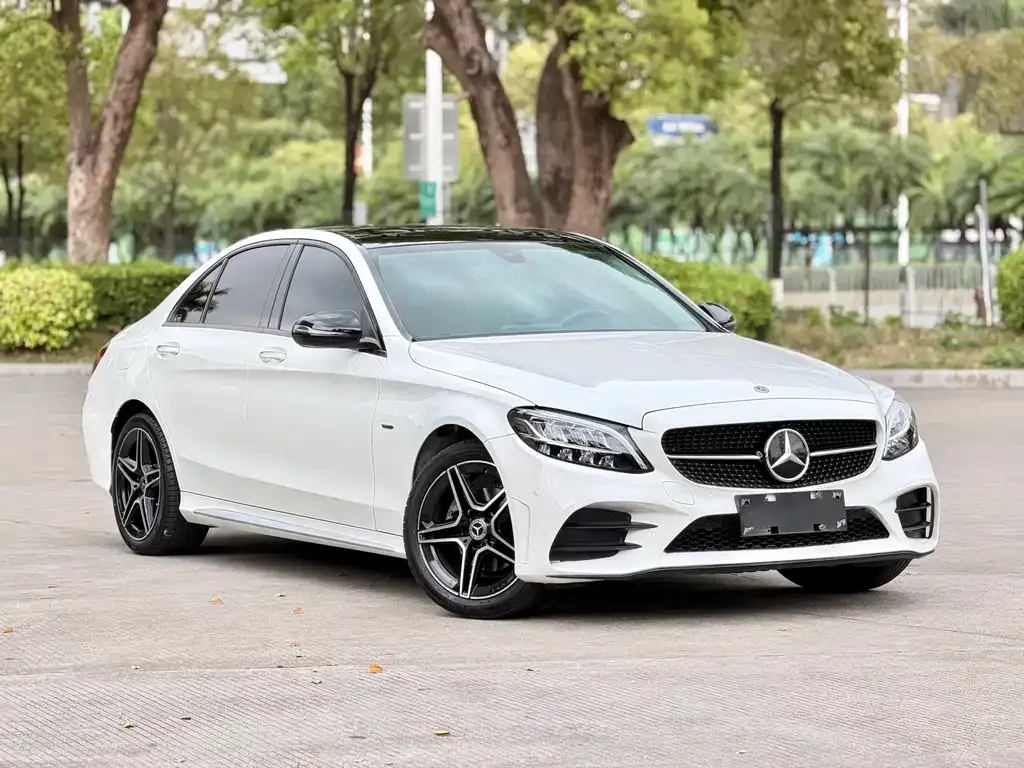 Mercedes-Benz C-Class — фото 7