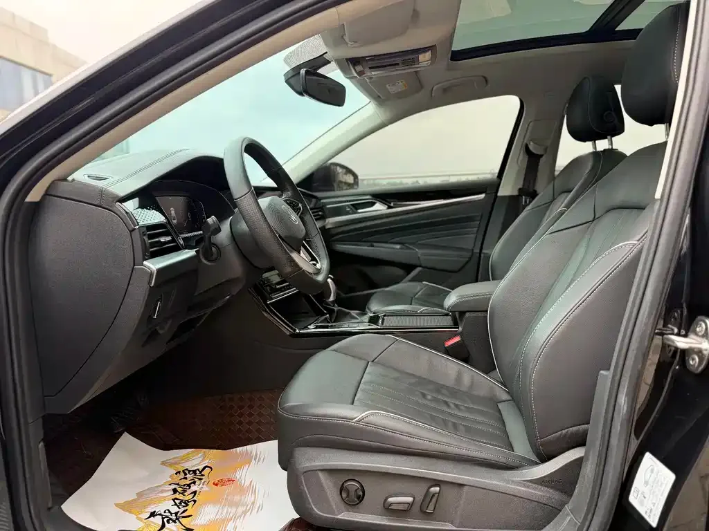 Volkswagen Passat — фото 2