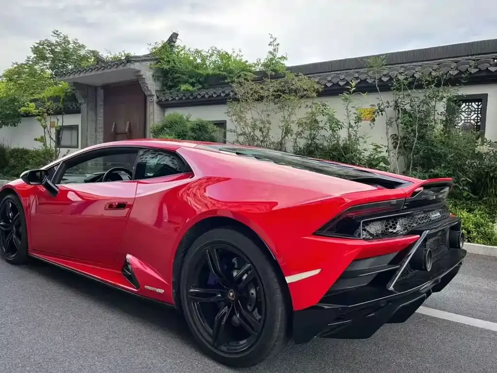 Lamborghini Huracan — фото 4