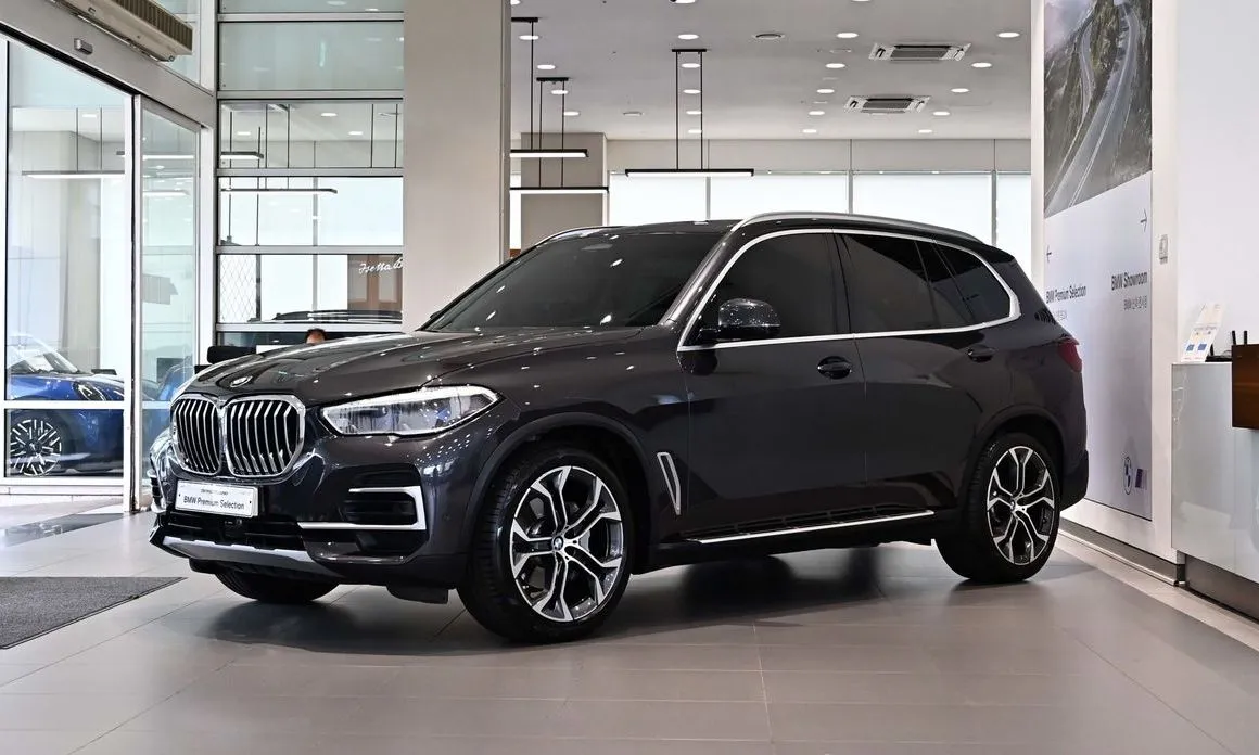 BMW X5 — фото 1