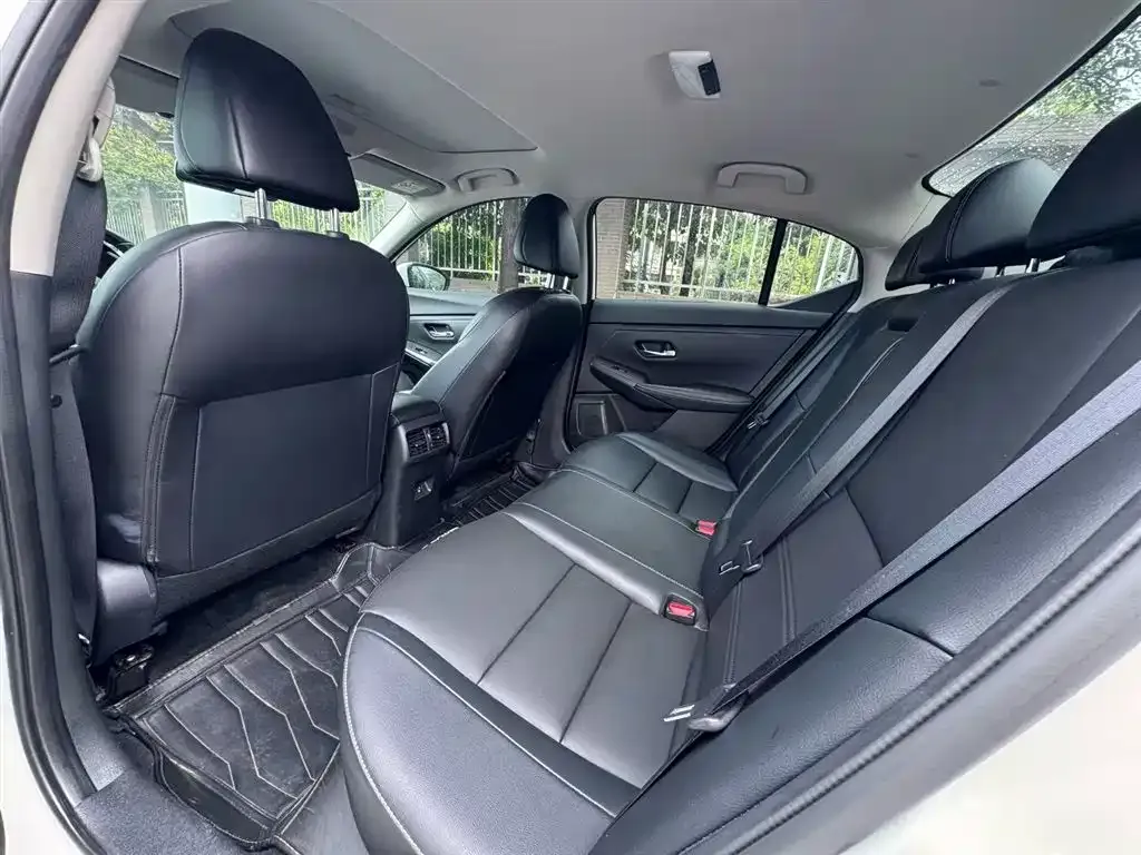 Nissan Sylphy 2022 из CN, фото 6
