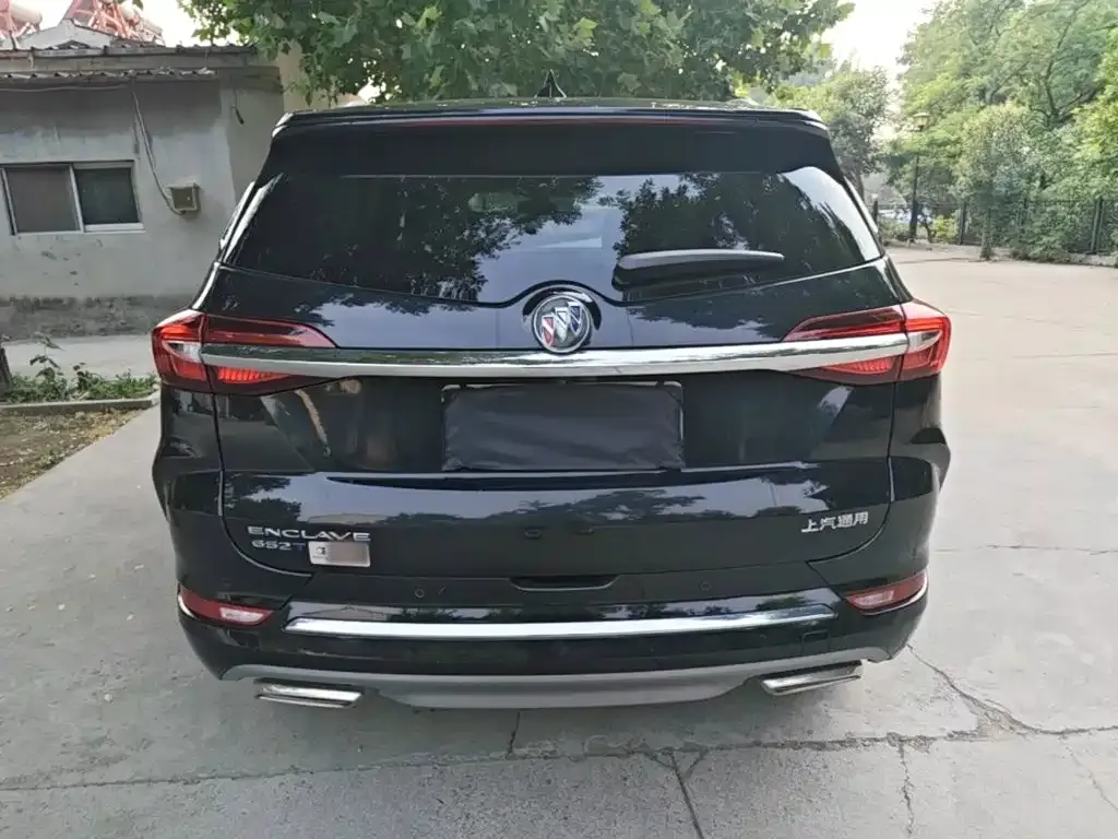Buick Enclave — фото 6