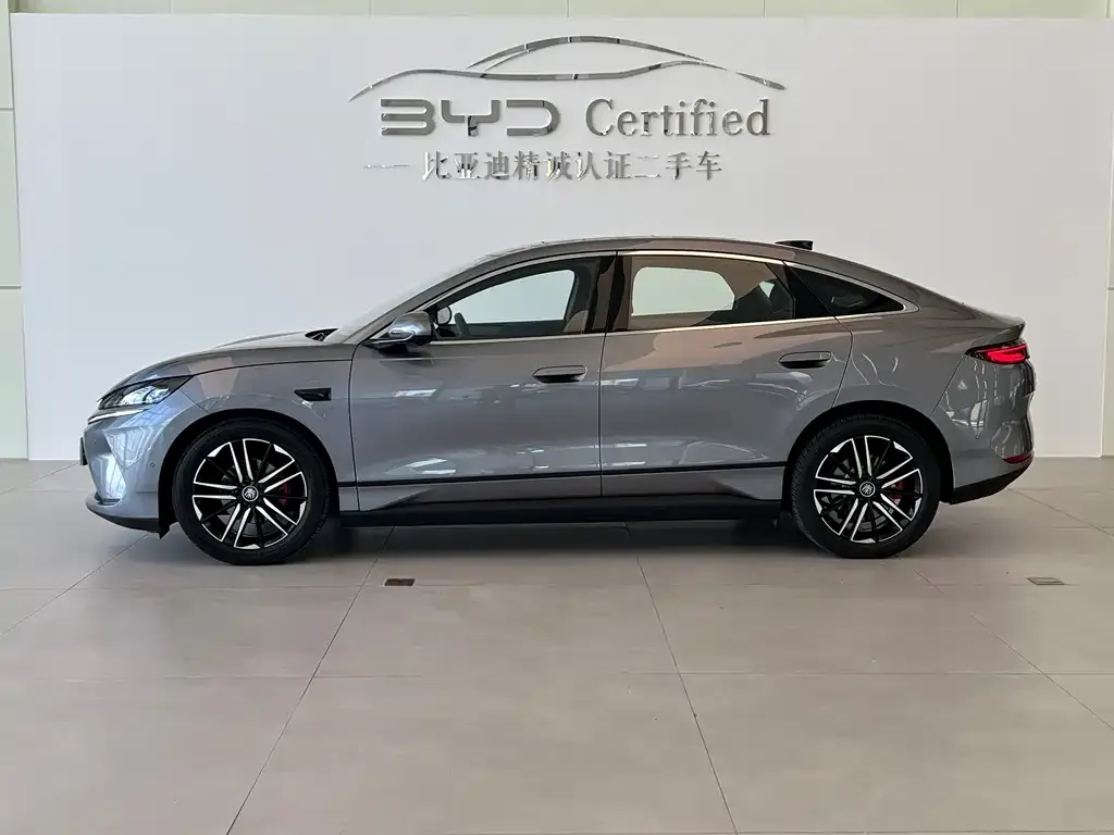 BYD Qin L — фото 5