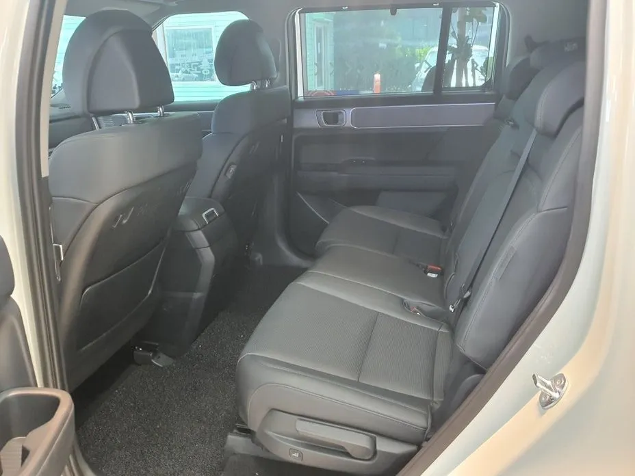 Hyundai Santafe — фото 3