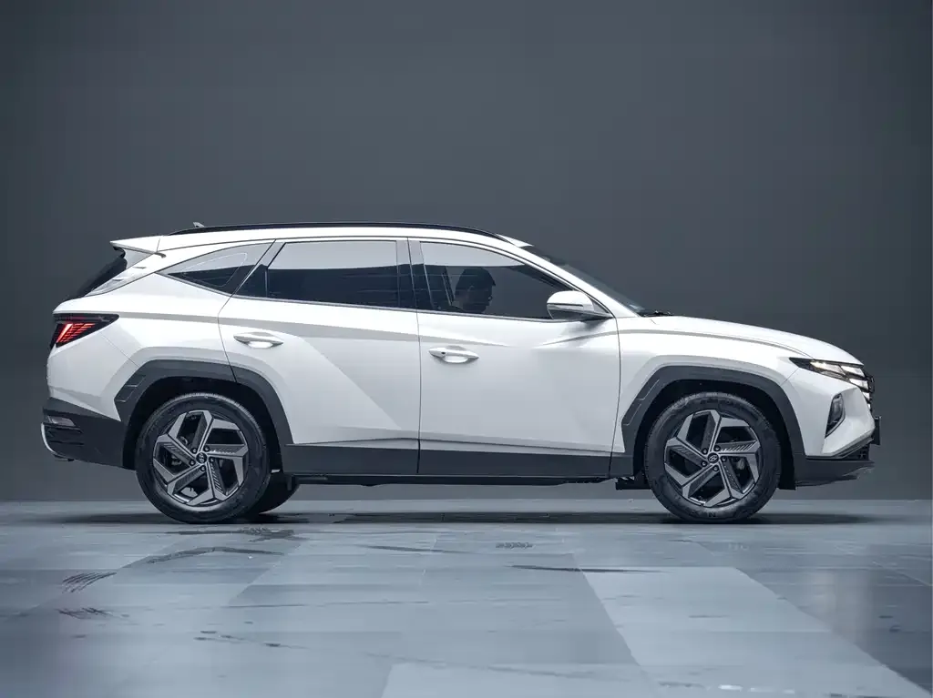 Hyundai Tucson — фото 4