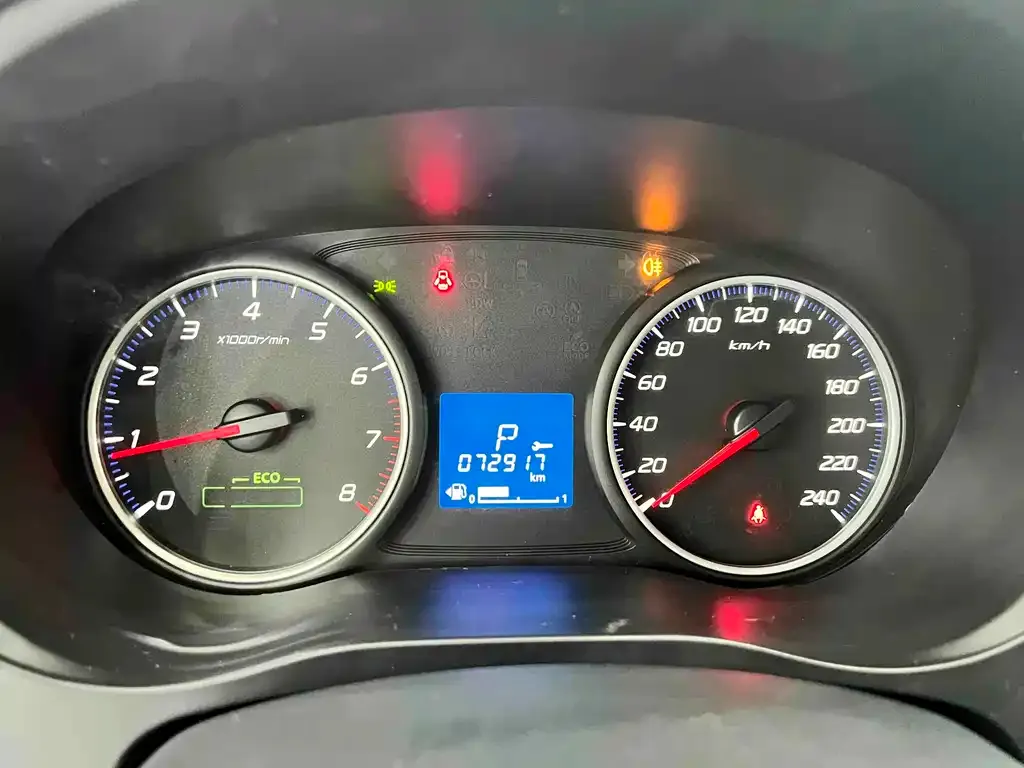 Mitsubishi Outlander — фото 10