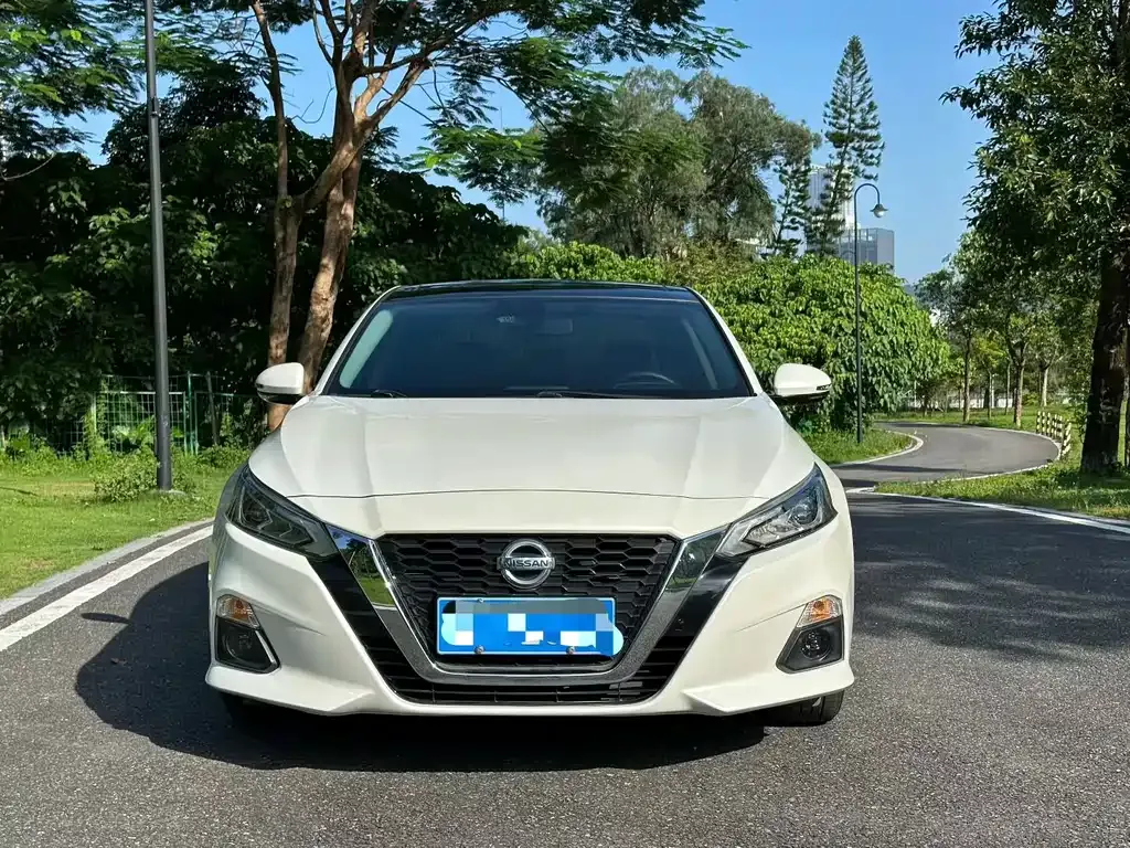 Nissan Teana — фото 4