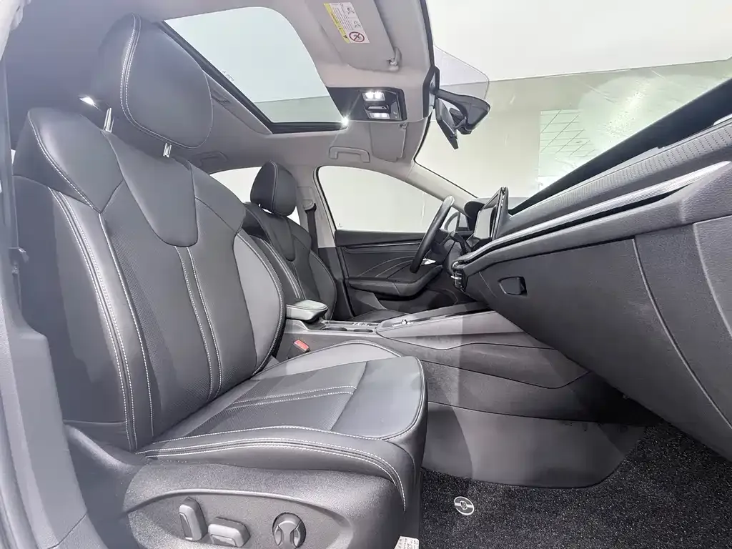 Skoda Octavia — фото 10