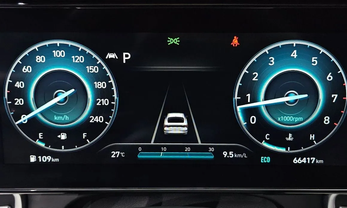Hyundai AVANTE — фото 9