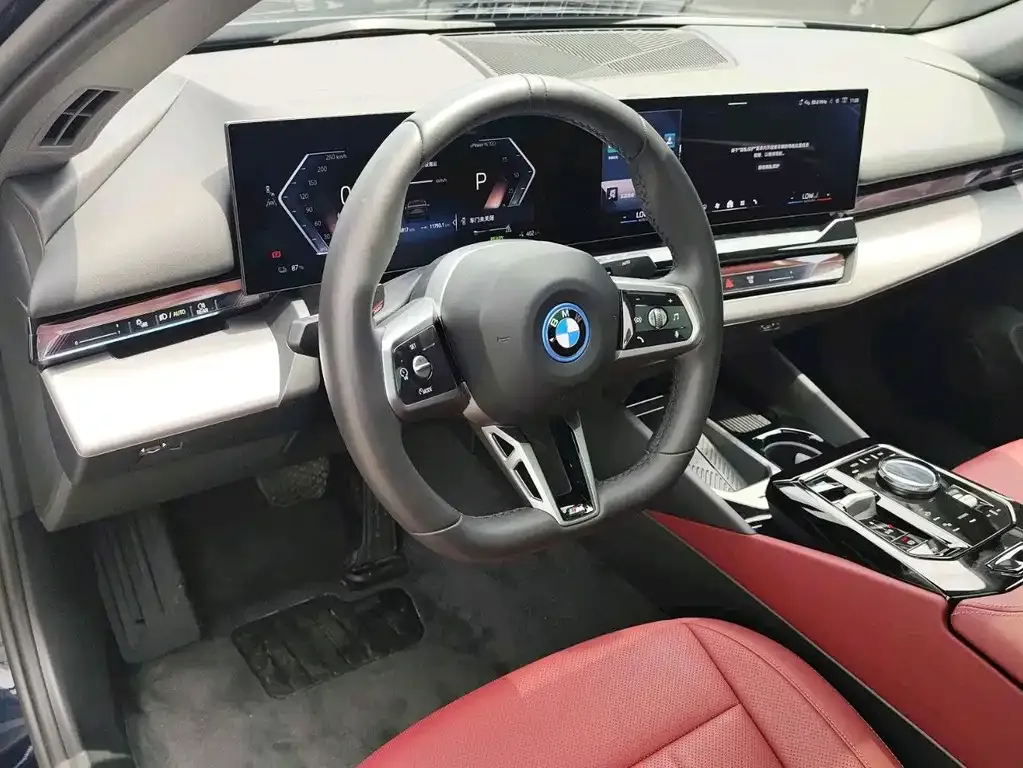 BMW i5 — фото 4