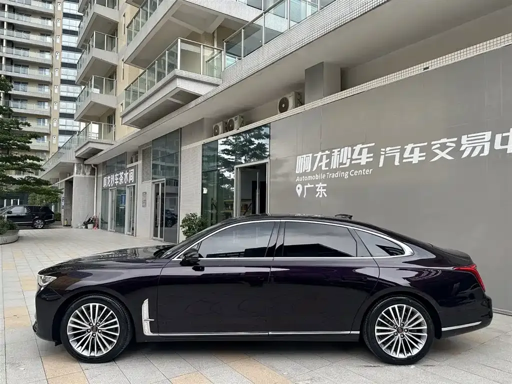 Hongqi H9 — фото 8