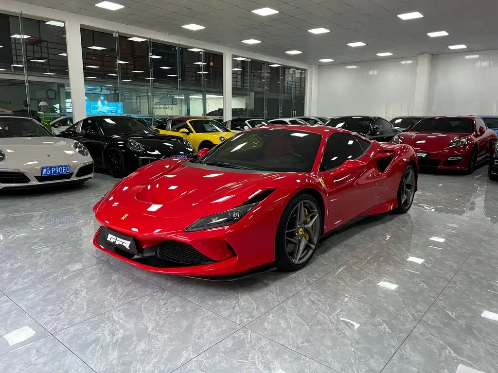 Ferrari F8 — фото 1